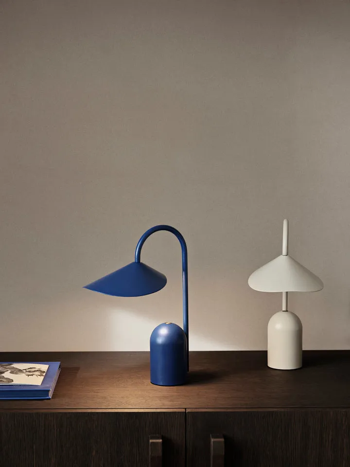 Arum Portable Lamp