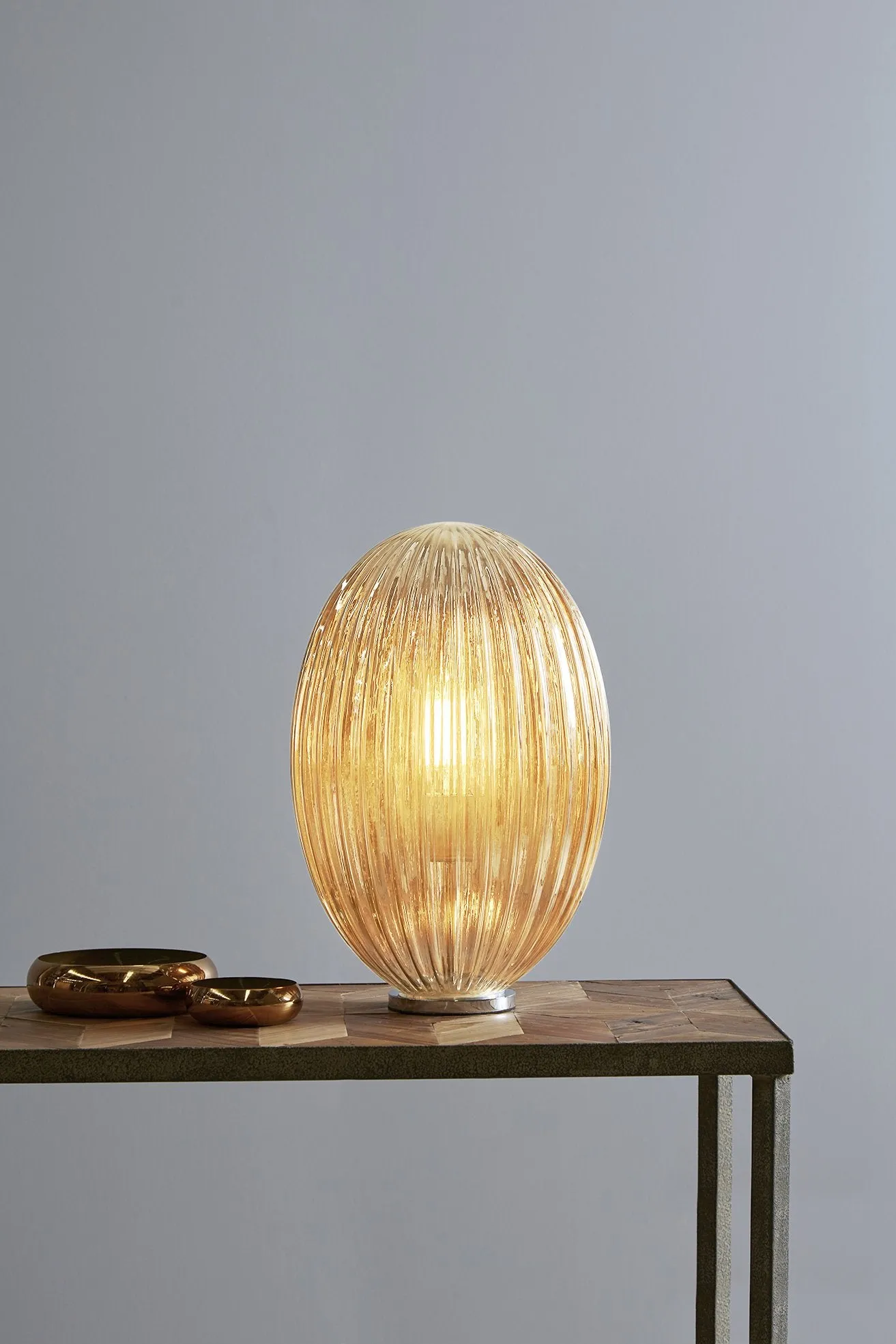 Costolette Medium Table - Champagne - Medium Ribbed Glass Pod Table Lamp