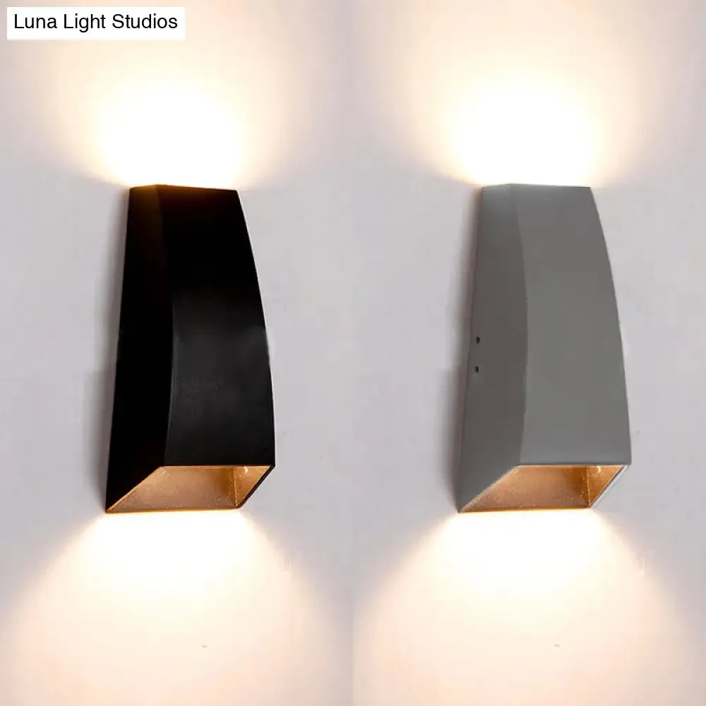 Geometric Wall Sconce Lamp - Modern LED Aluminum Light Fixture in Black/Gray with White/Warm Lighting