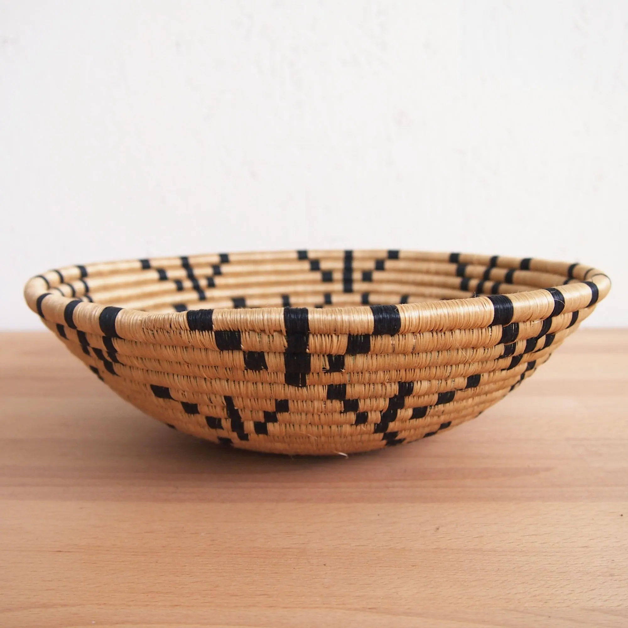 Mugusa Bowl - Large