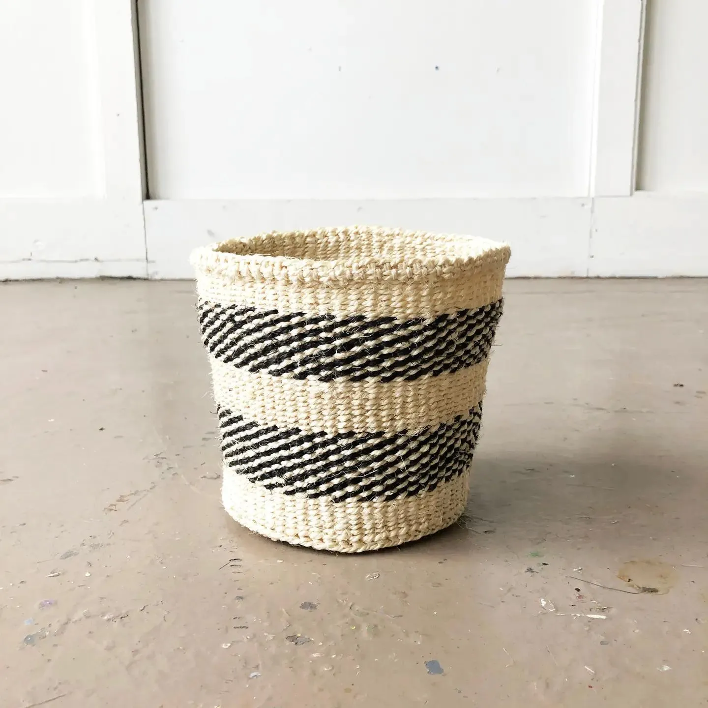 S Planter Basket