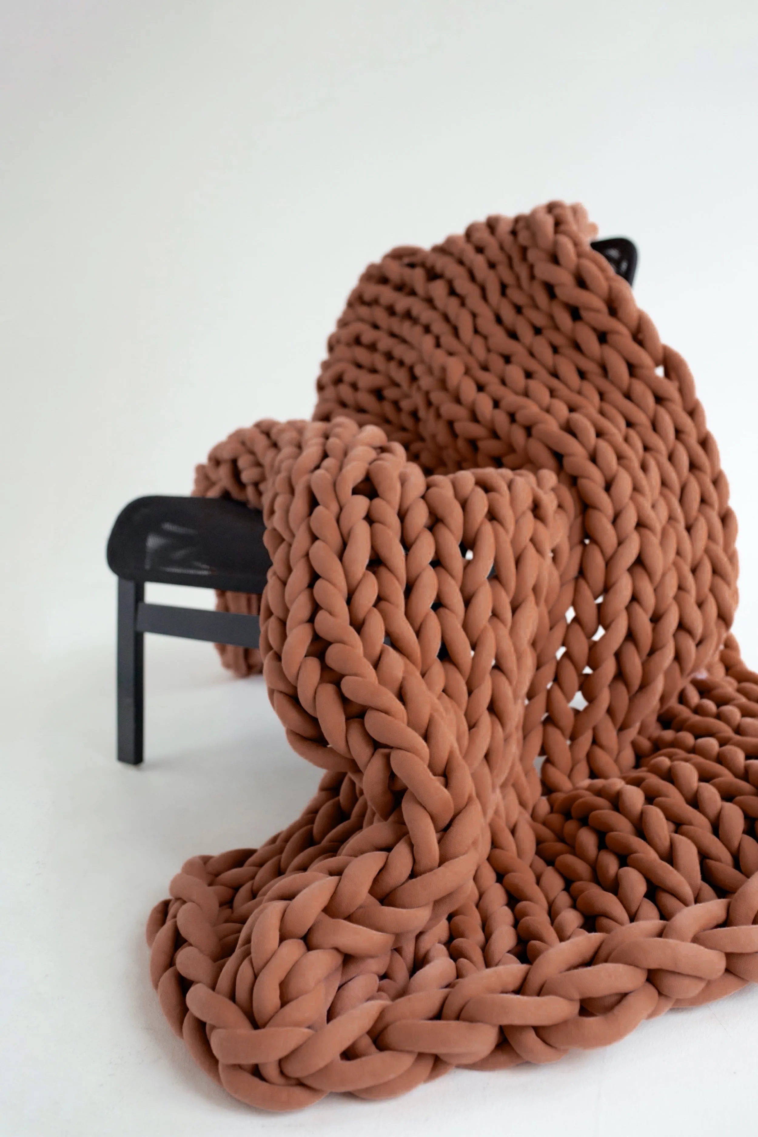 Tube yarn blanket, medium throw blanket 40”x60” (100x150 cm)